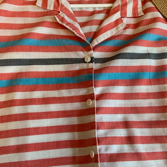 California trends button down top - Picture 3 of 3